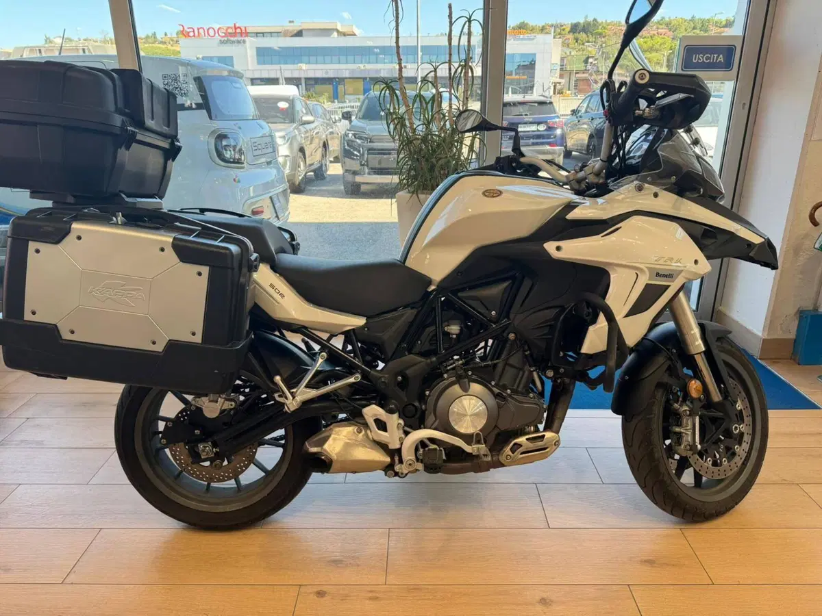Benelli TRK 502 ABS (2017 - 20) (2)