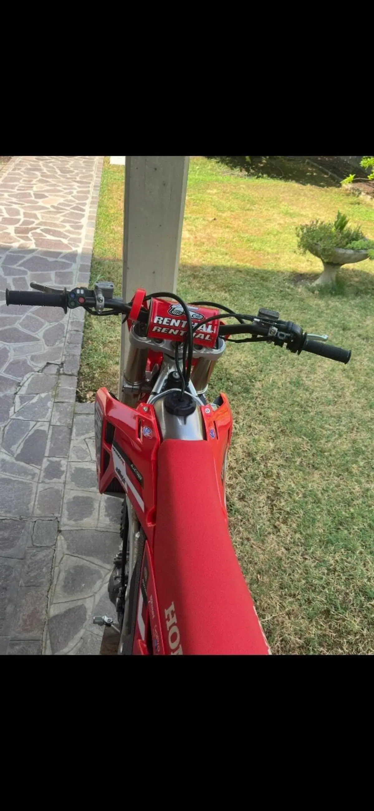 Honda CRF 450R (2026) (3)