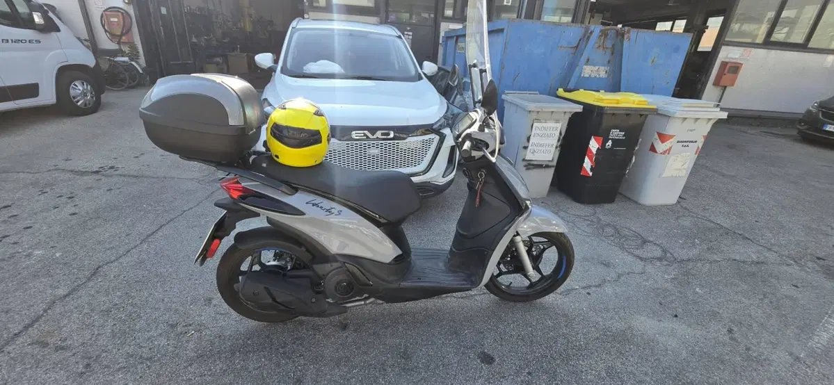 Piaggio Liberty 150 S (2025 - 26) (2)
