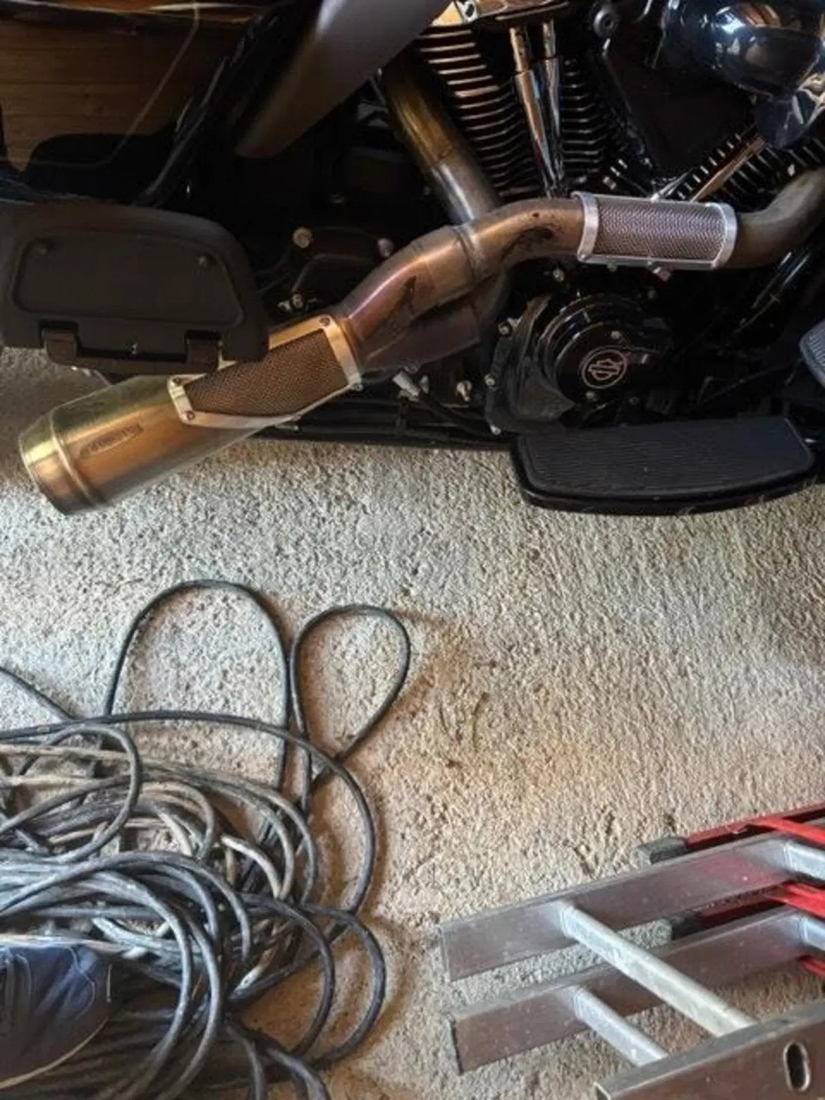 Scarico Trask per Harley D. Street glide 2025 (4)