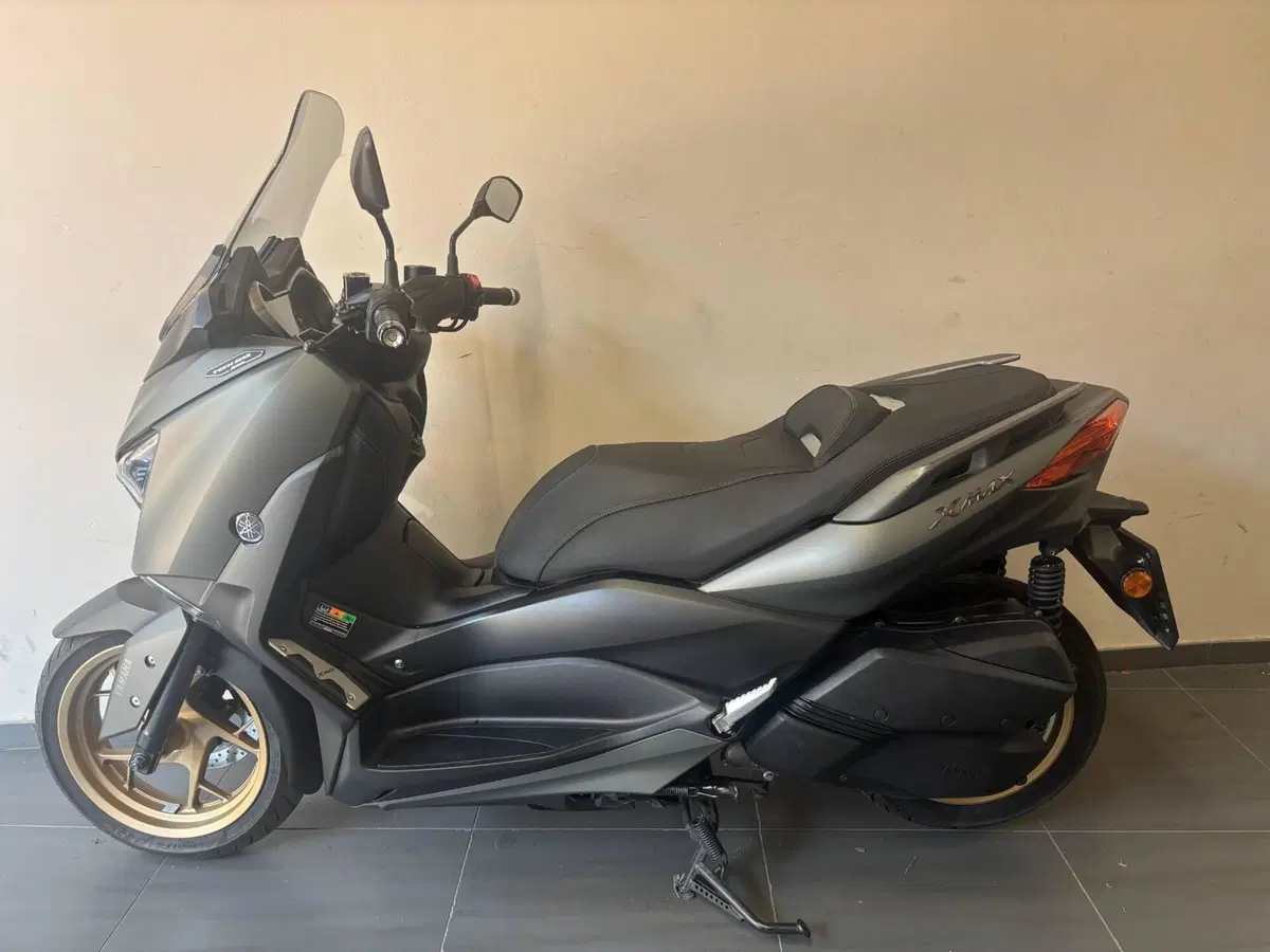 Yamaha X-Max 300 Tech Max (2021 - 24)