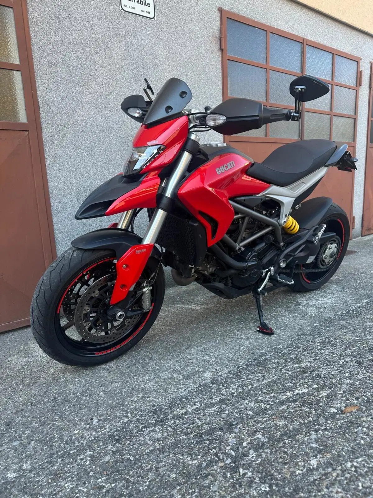 Ducati Hypermotard 821 (2013 - 15) (2)