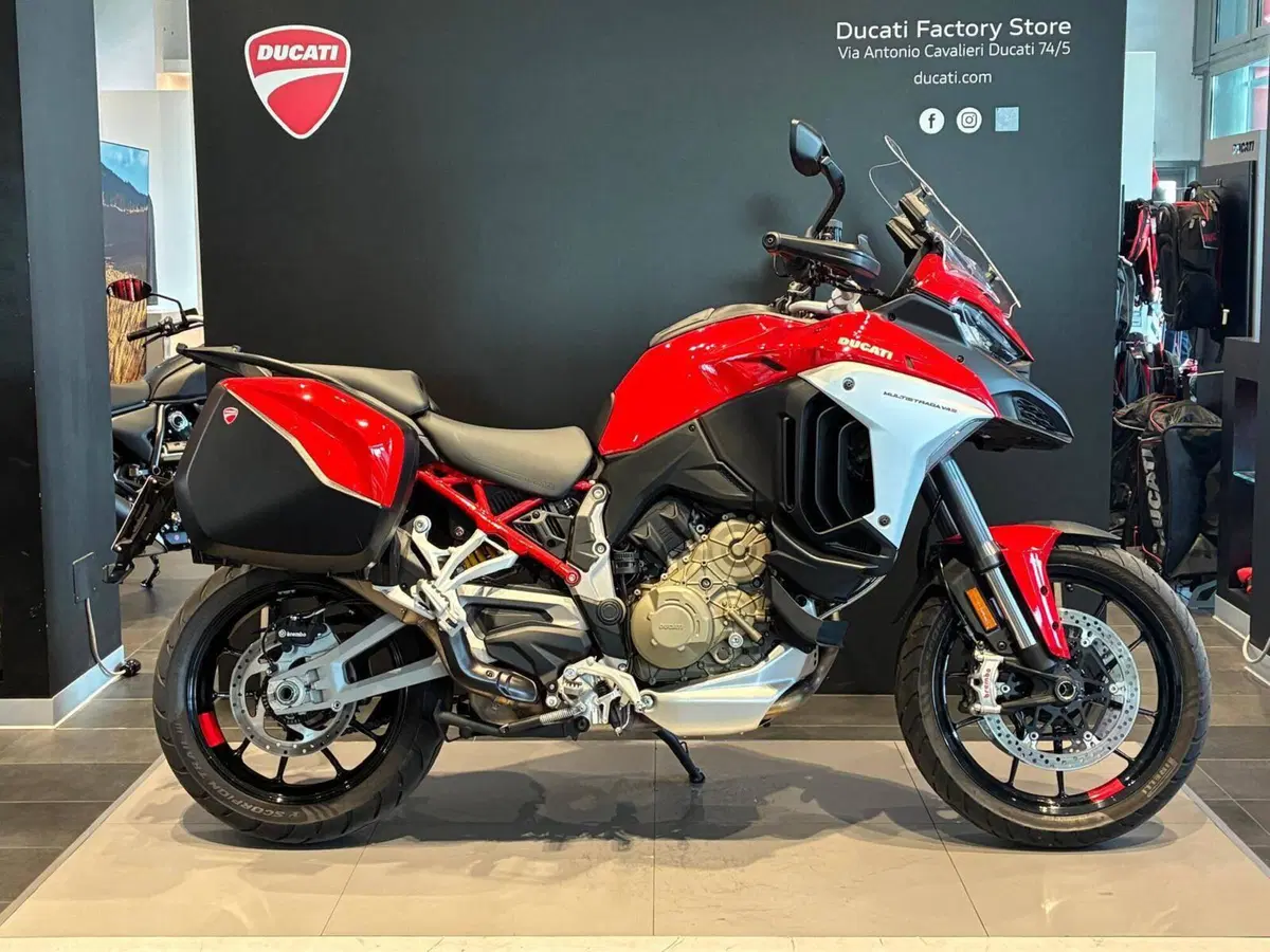 Ducati Multistrada V4 S (2021 - 24) (2)