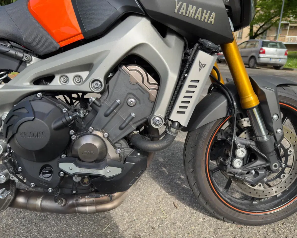 Yamaha MT-09 ABS (2013 - 15) (8)