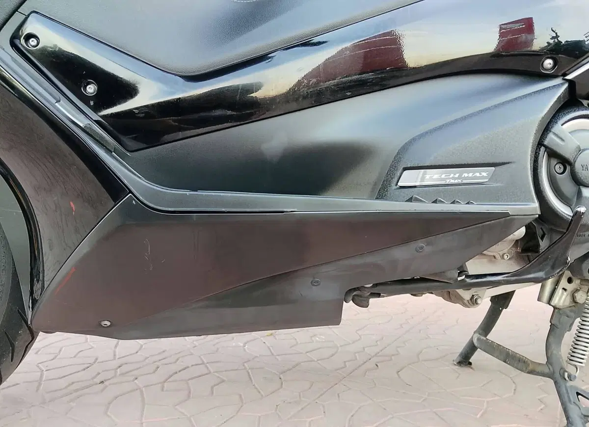 Yamaha T-Max 560 Tech Max (2020) (8)