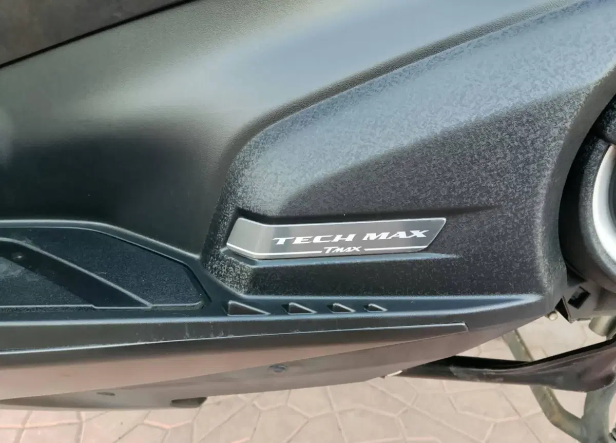 Yamaha T-Max 560 Tech Max (2020) (6)