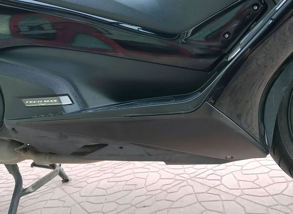 Yamaha T-Max 560 Tech Max (2020) (5)