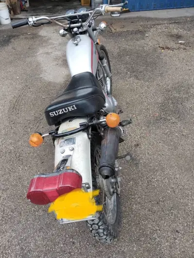 Suzuki TS 400 APACHE d'epoca