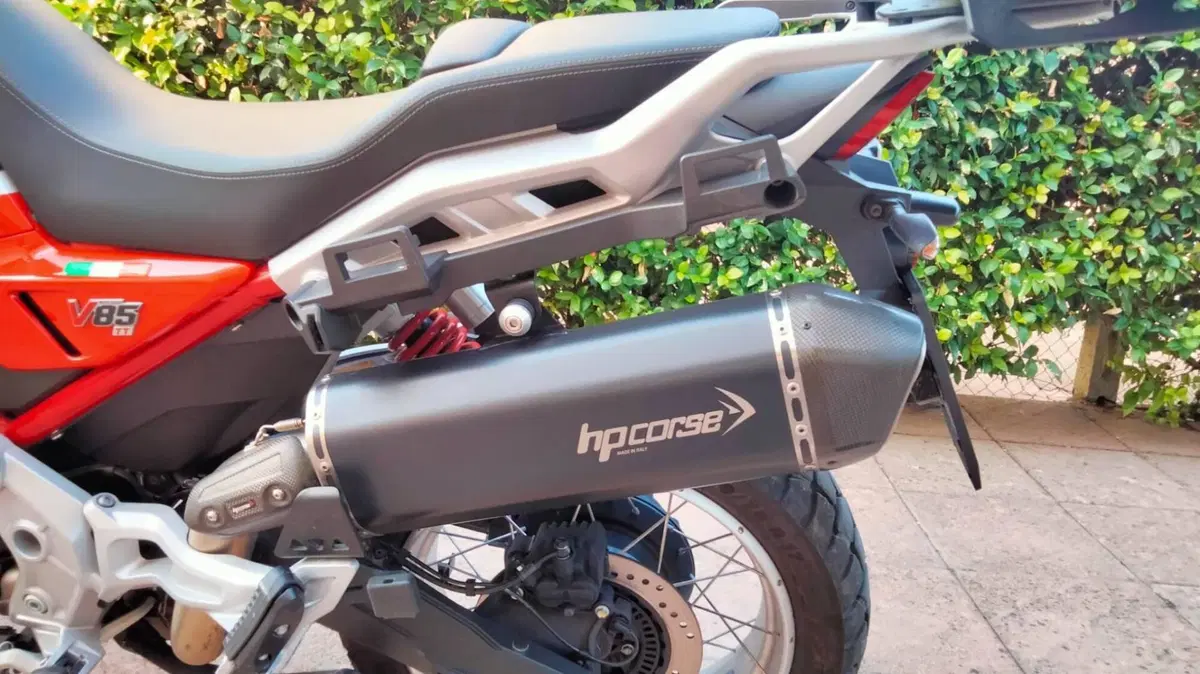 Scarico HP Corse per Moto Guzzi v tt 850 (4)