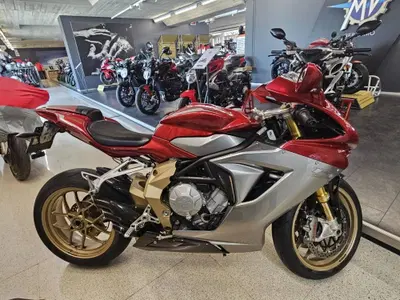 MV Agusta F3 675 Oro (2011) usata