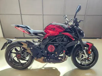 MV Agusta Brutale 800 RR (2021 - 25) usata