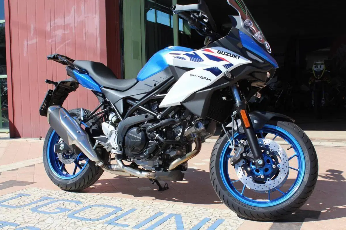 Suzuki SV-7GX (2026) (9)