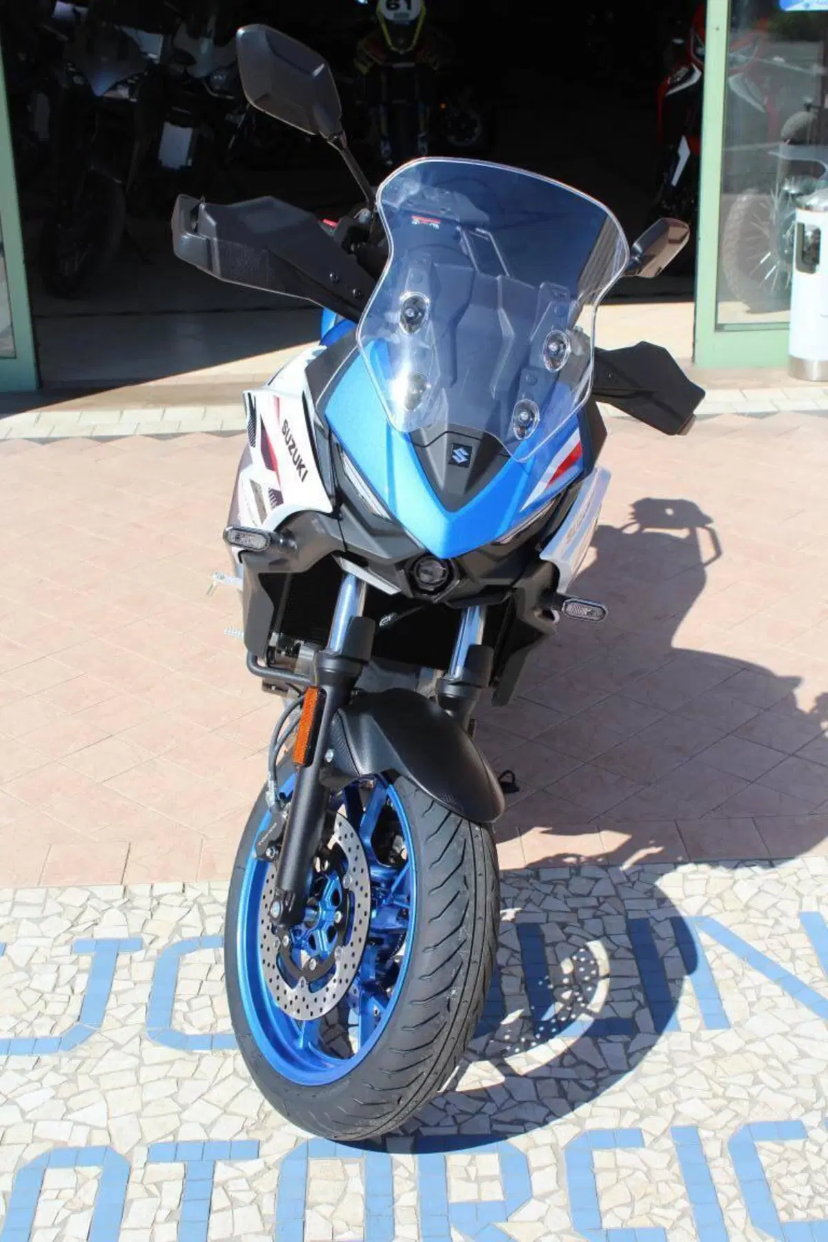 Suzuki SV-7GX (2026) (12)