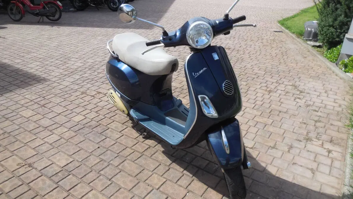 Vespa LX 50 2T (2009 - 14) (3)