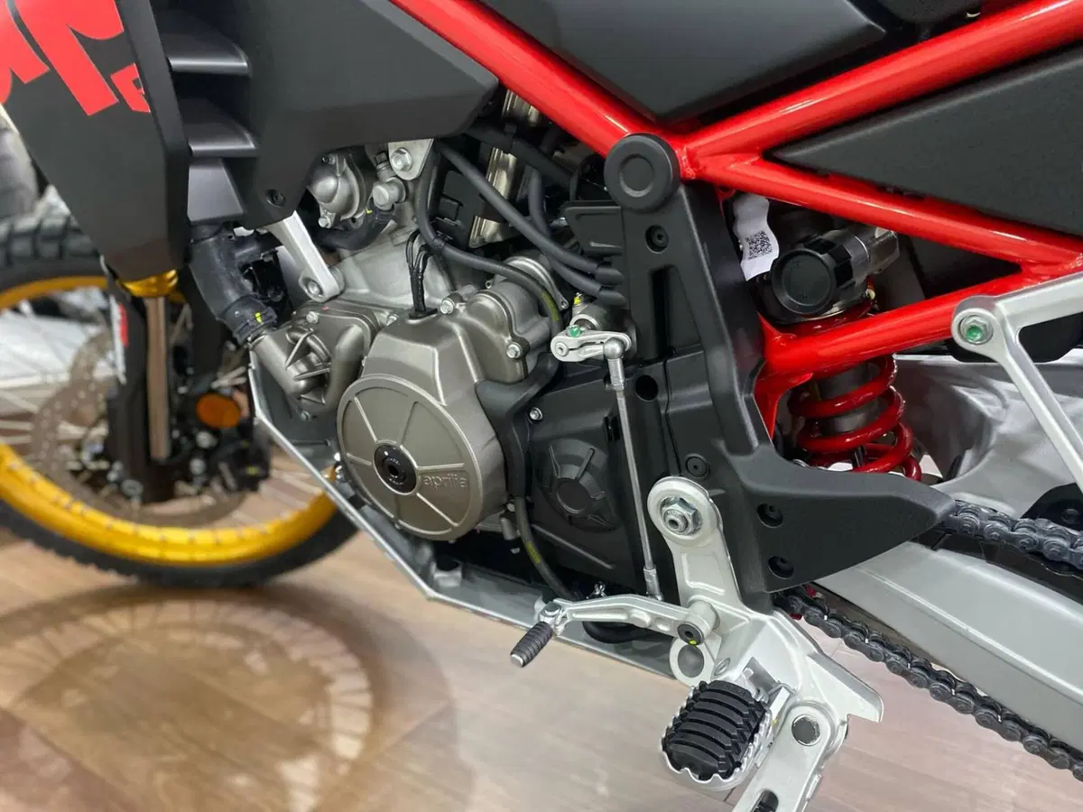 Aprilia Tuareg 660 Rally (2025 - 26) (11)