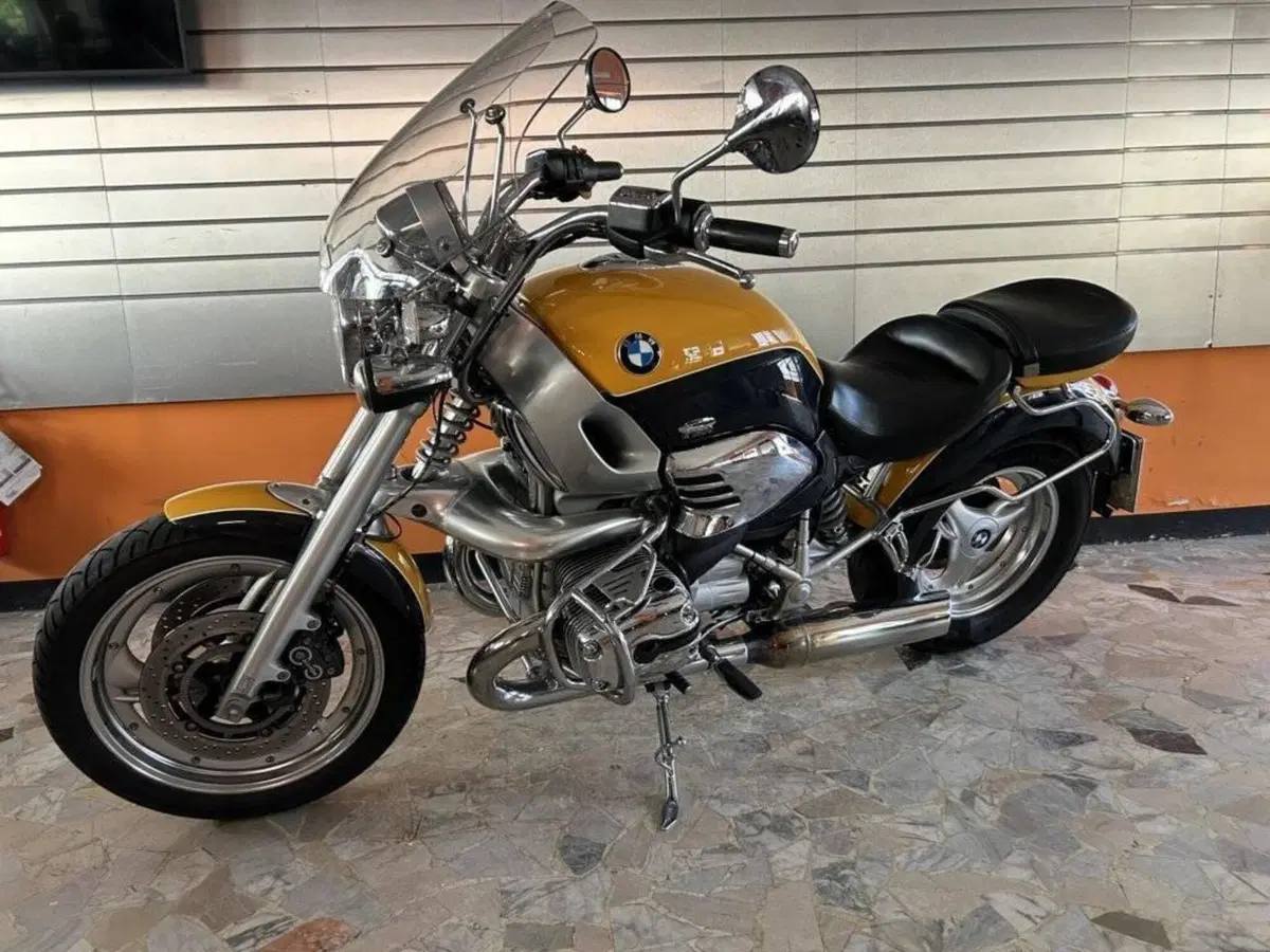 Bmw R 1200C INDEPENDENT (2)