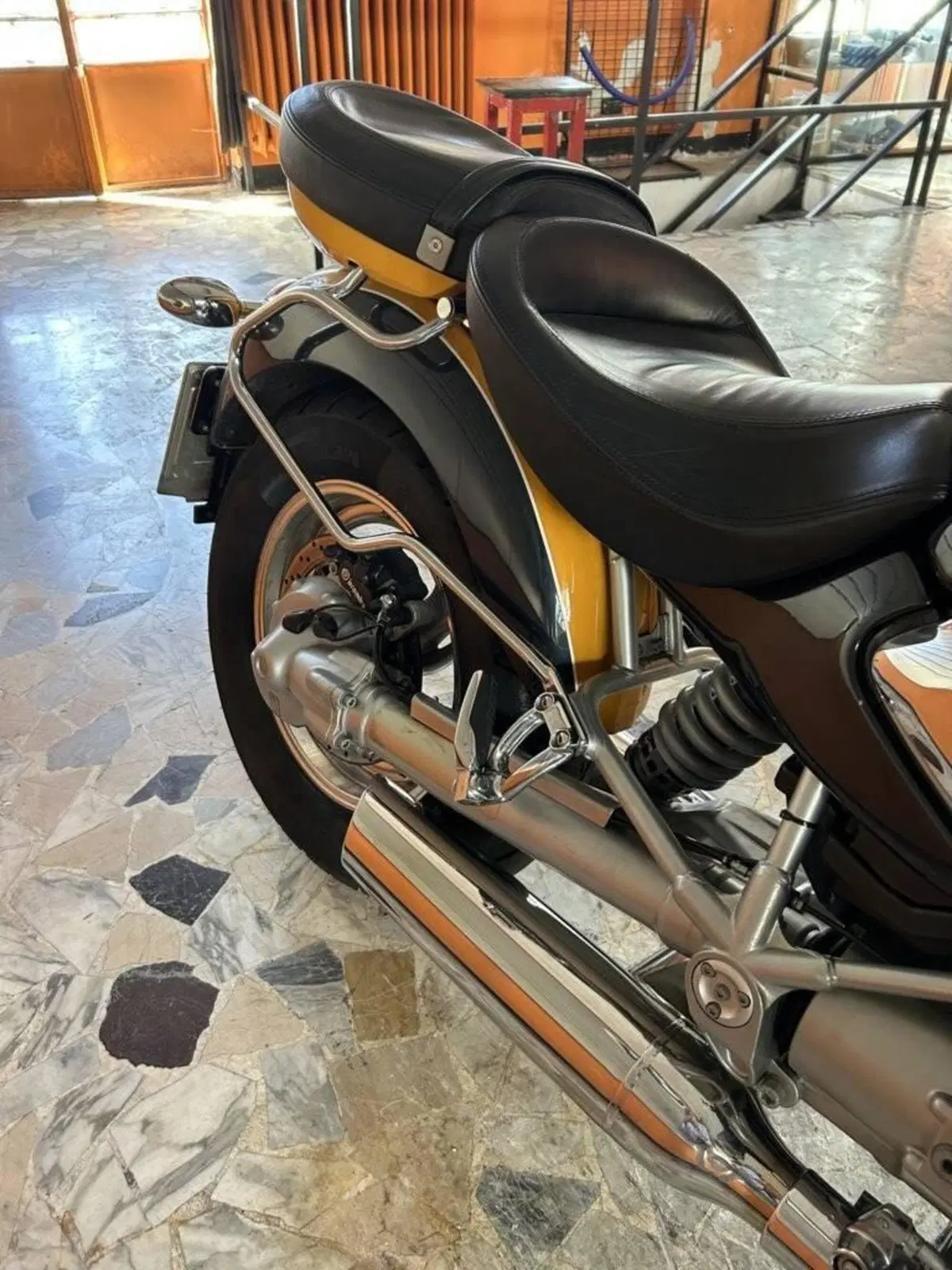 Bmw R 1200C INDEPENDENT (4)