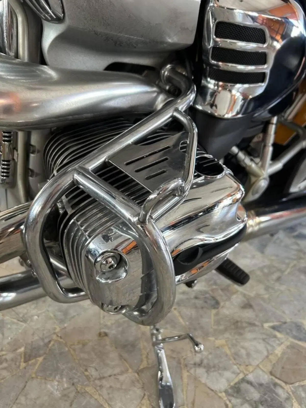 Bmw R 1200C INDEPENDENT (6)