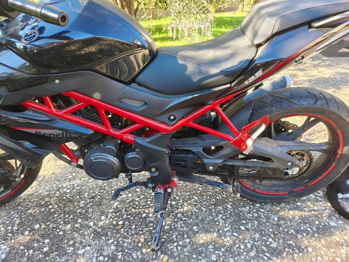 Benelli BN 125 (2018 - 20) (4)