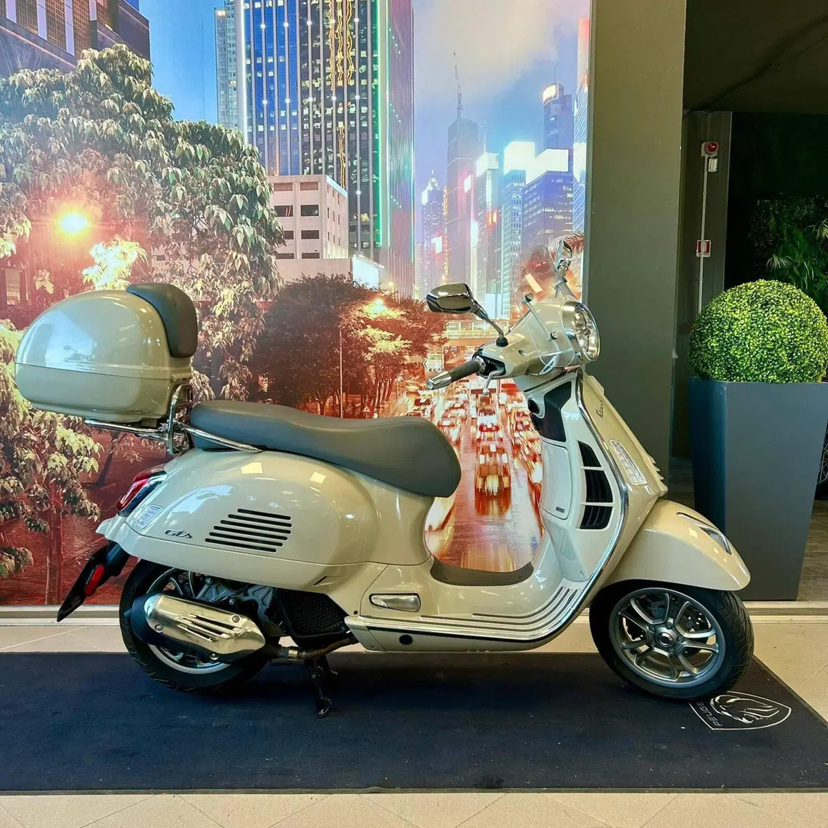 Vespa GTS 125 (2021 - 24)