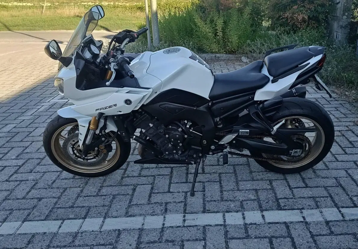 Yamaha Fazer 8 ABS (2012 - 16) (4)