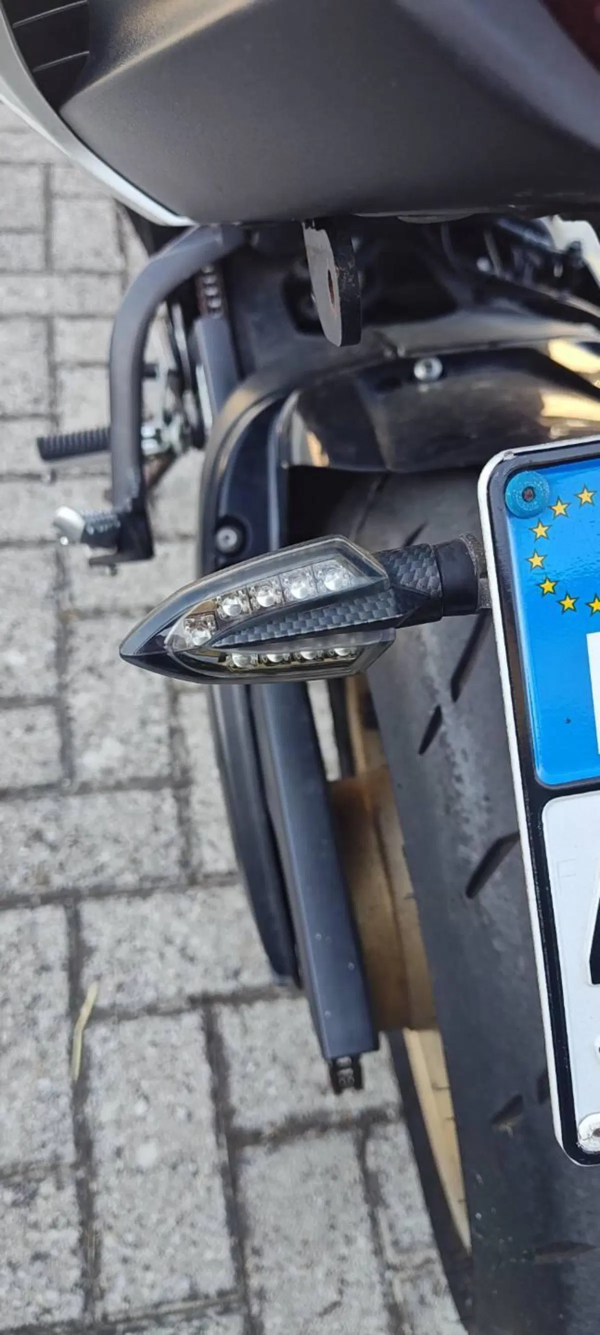 Yamaha Fazer 8 ABS (2012 - 16) (7)