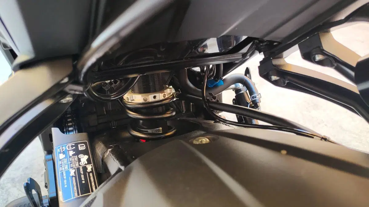 Suzuki GSX S 1000 F ABS (2017 - 20) (9)