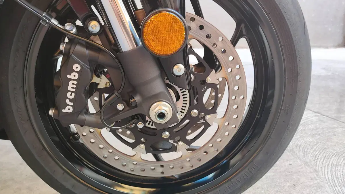 Suzuki GSX S 1000 F ABS (2017 - 20) (11)