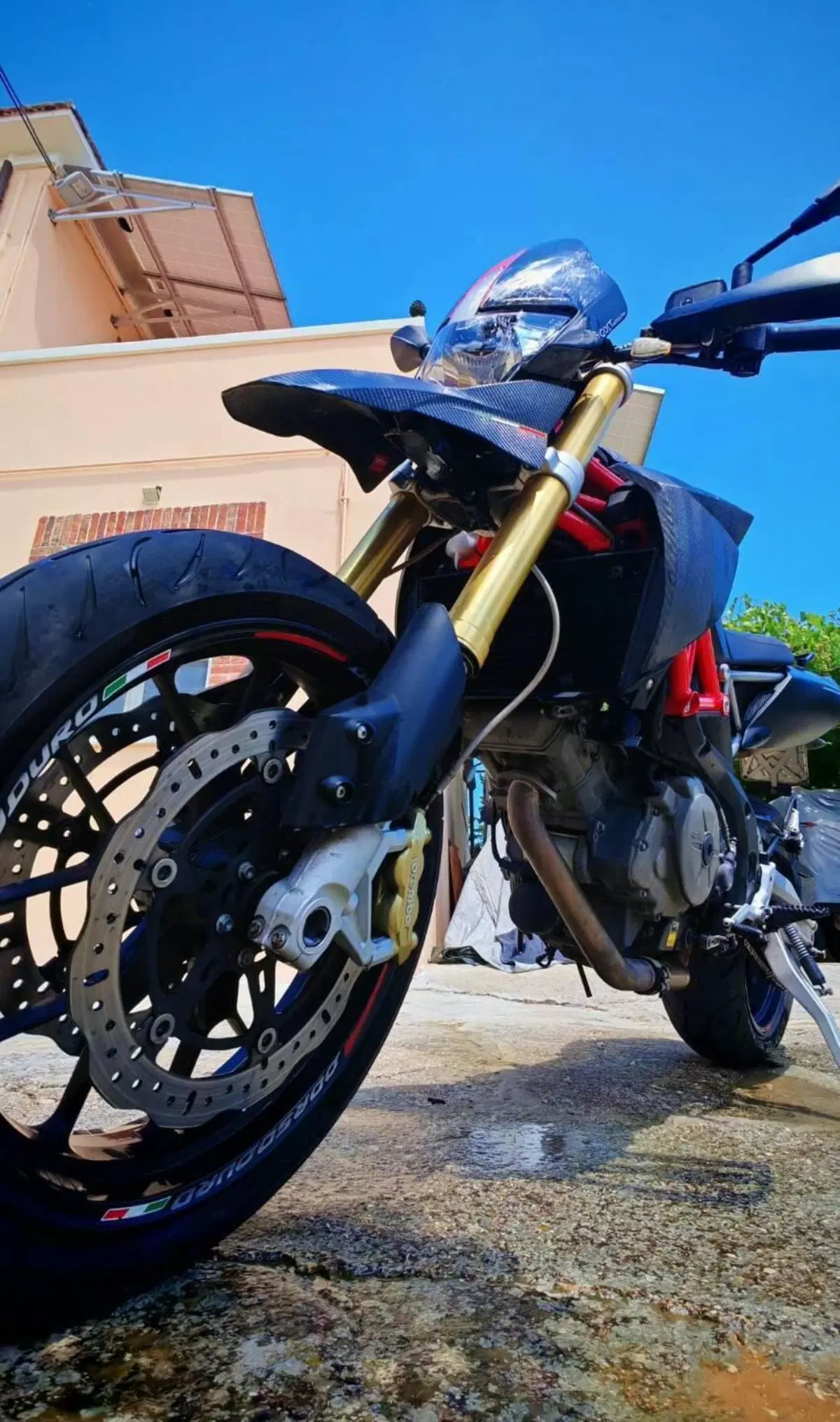 Aprilia Dorsoduro 750 Factory (2010 - 13) (6)