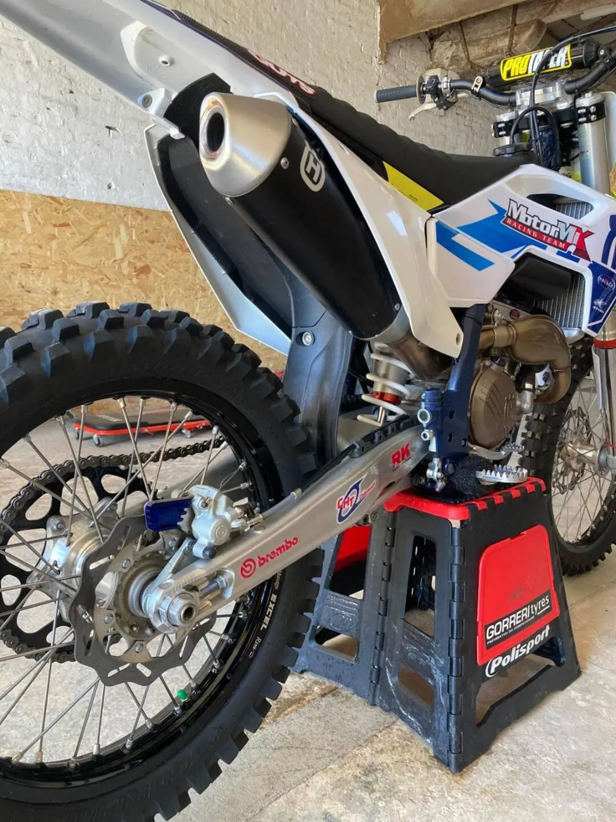 Husqvarna FC 250 (2024) (2)