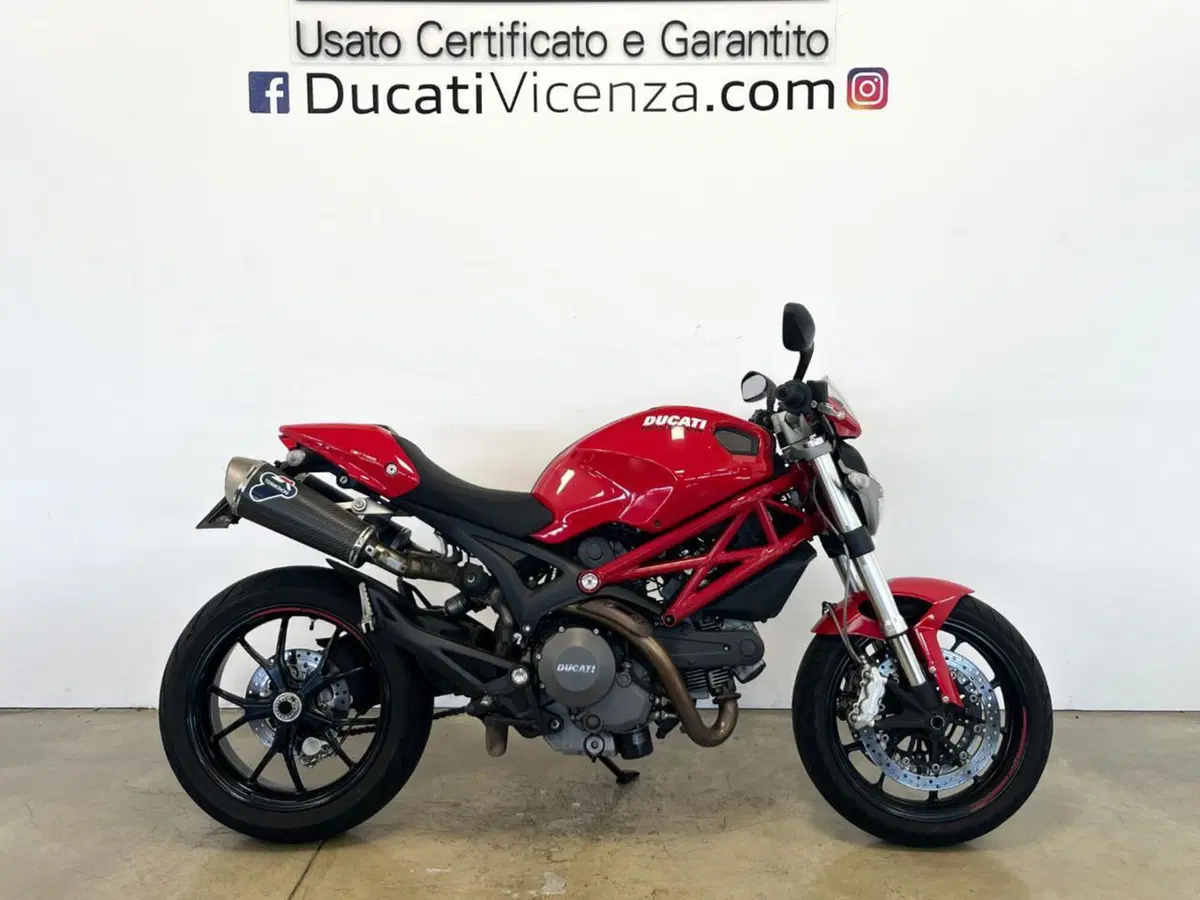 Ducati Monster 796 (2010 - 13)