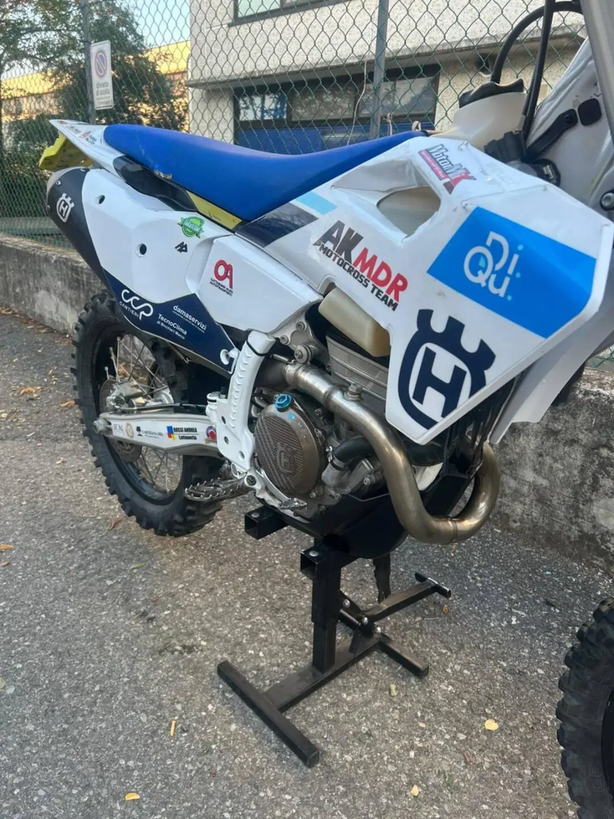 Husqvarna FE 250 Heritage (2025) (2)
