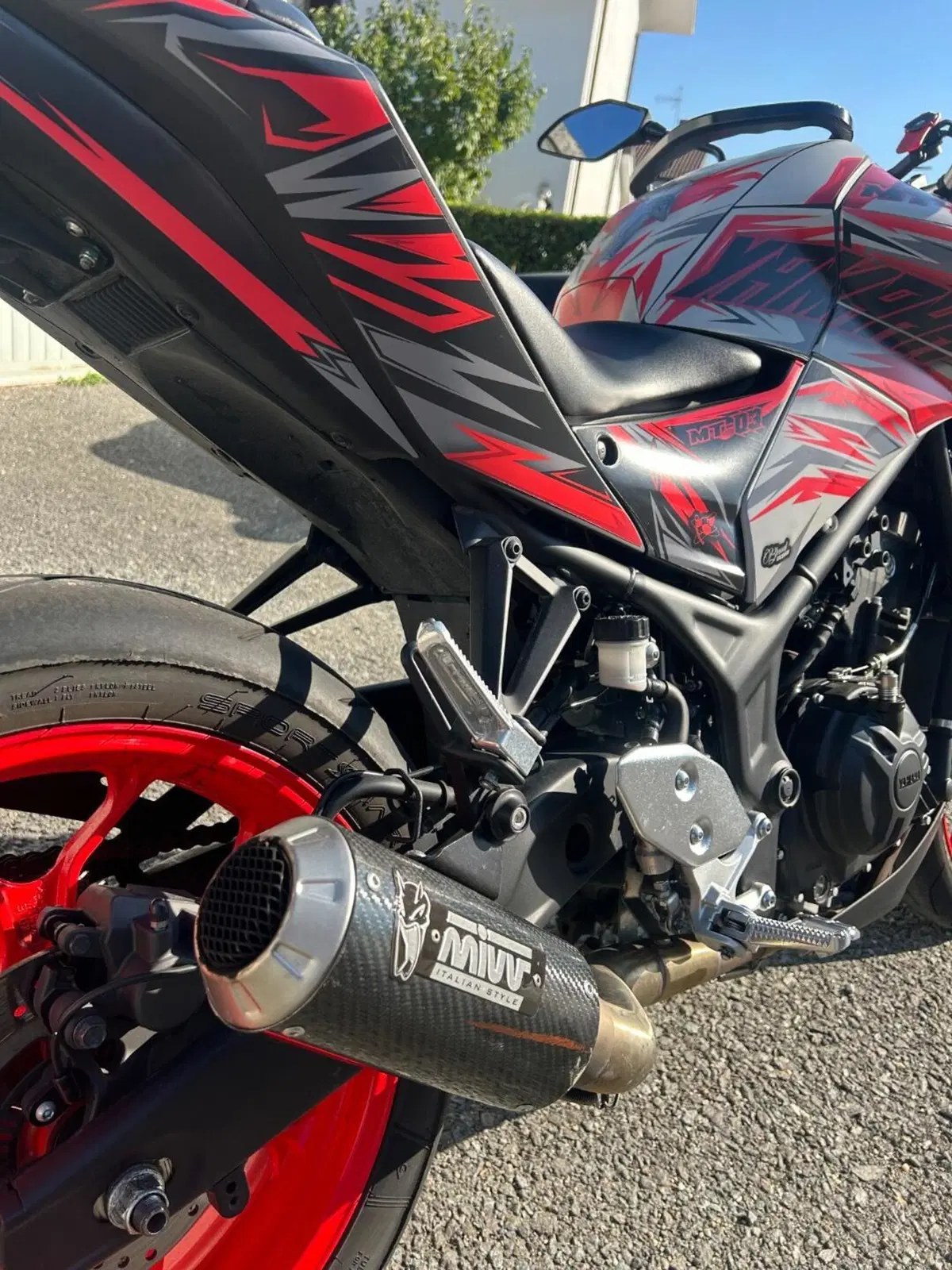 Yamaha MT-03 (2020) (2)