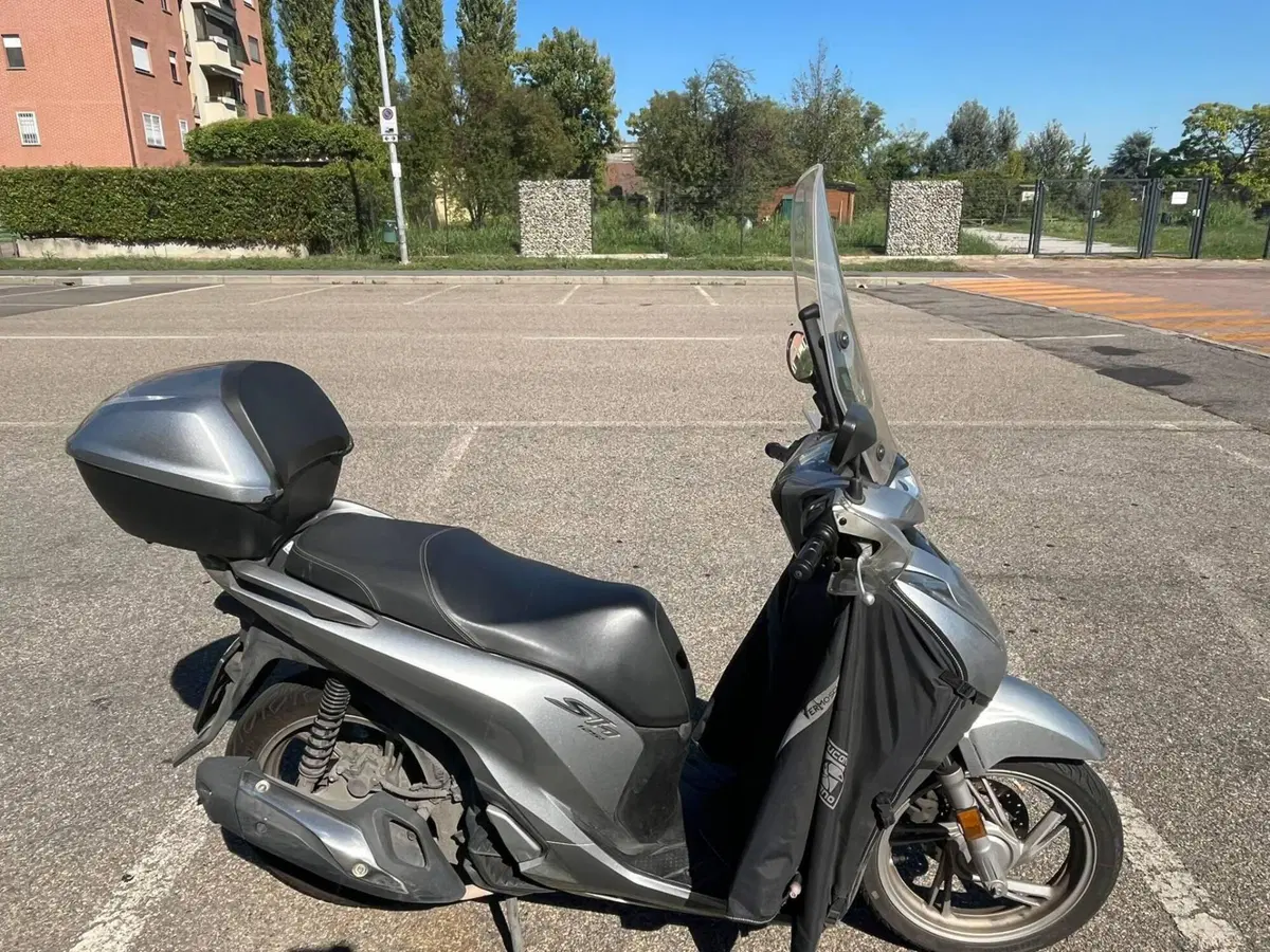 Honda SH 125i (2017 - 19) (3)