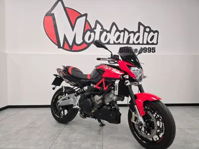 Aprilia Shiver 750 (2010 - 16) usata