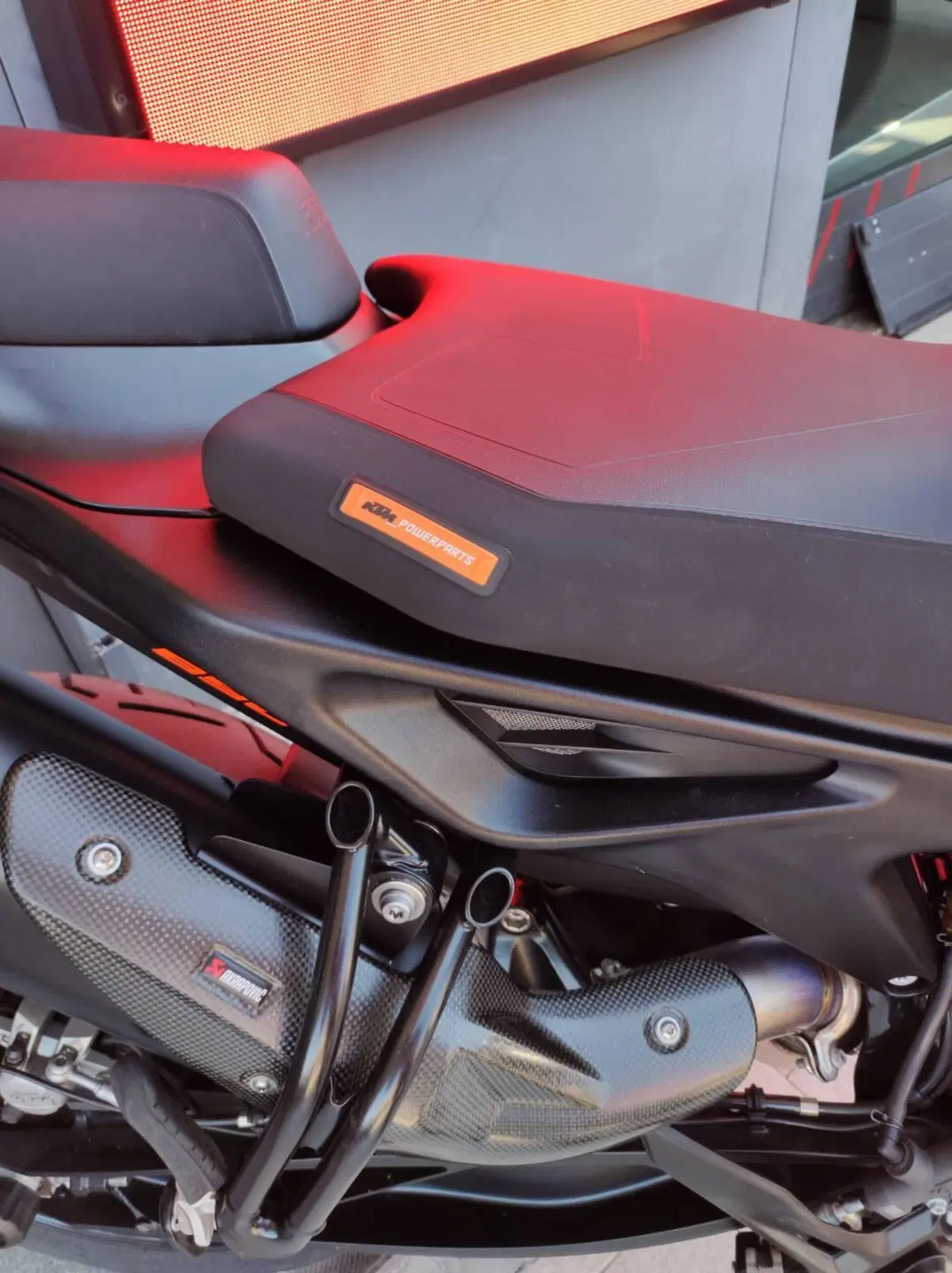 KTM 890 Duke (2021 - 23) (3)