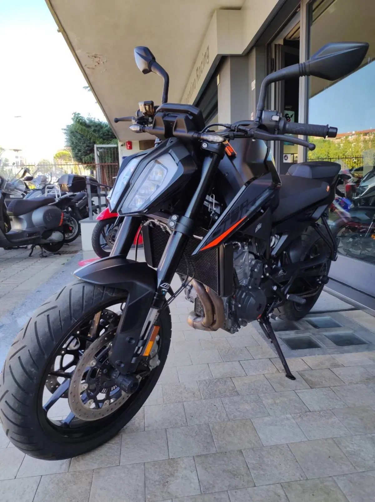 KTM 890 Duke (2021 - 23) (5)