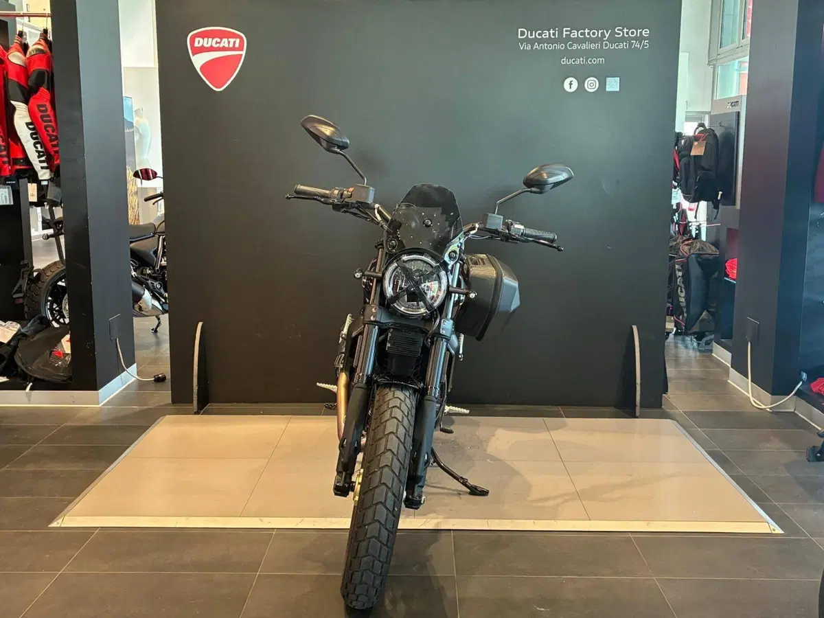 Ducati Scrambler 800 Full Throttle (2025 - 26) (3)
