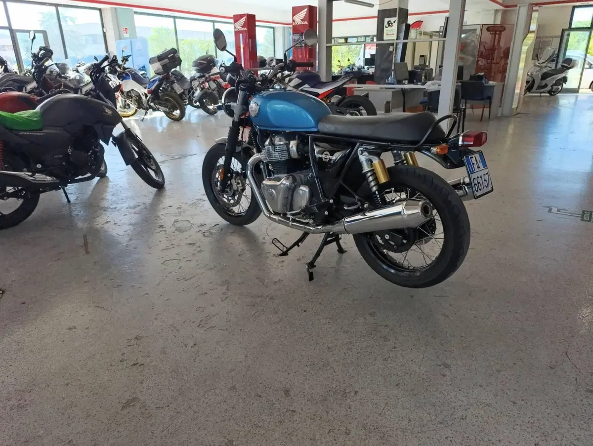 Royal Enfield Interceptor 650 (2021 - 26) (3)