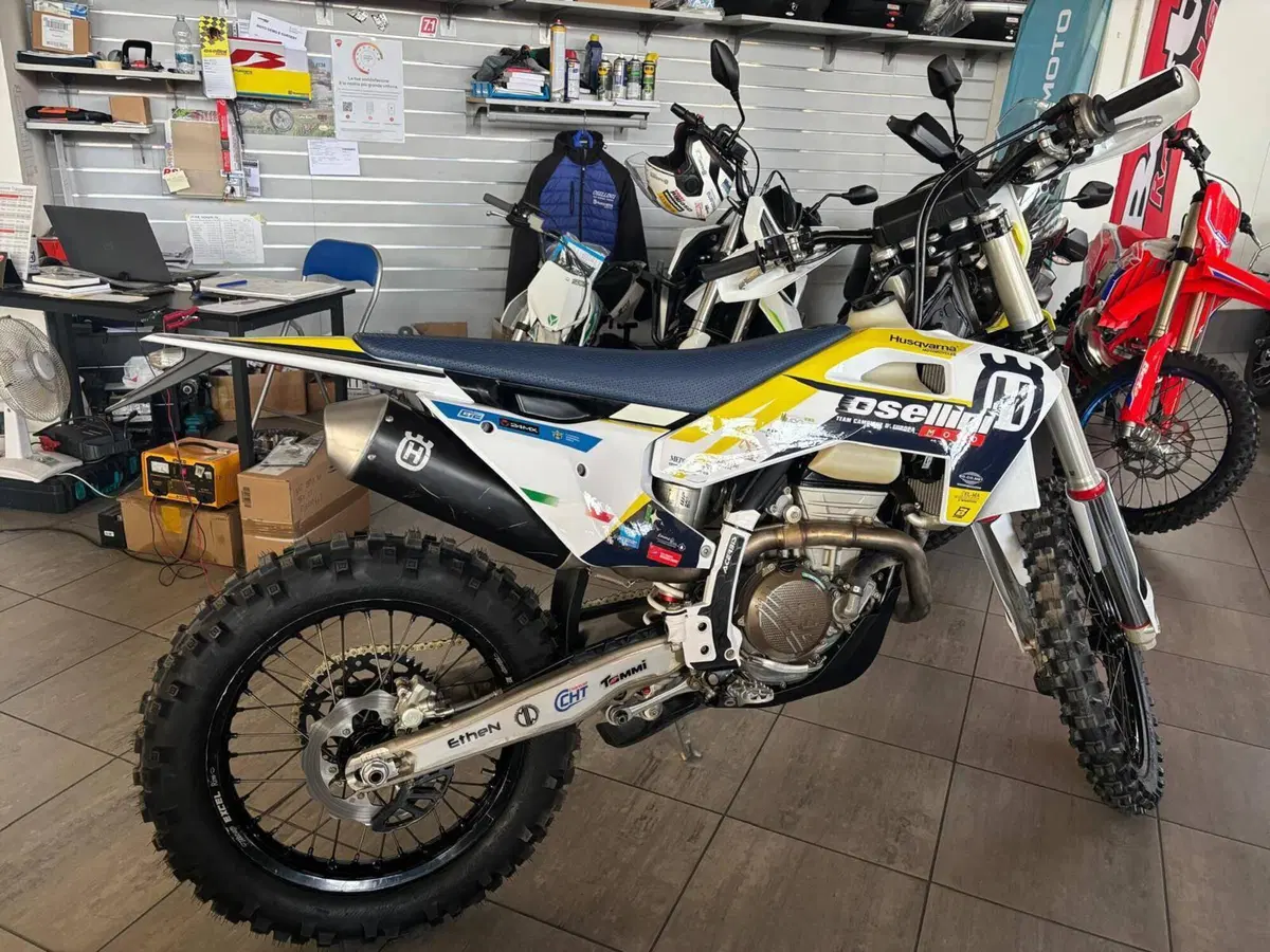 Husqvarna FE 350 Pro (2024) (3)