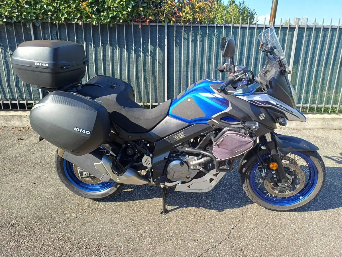 Suzuki V-Strom 650XT Explorer (2022 - 25)
