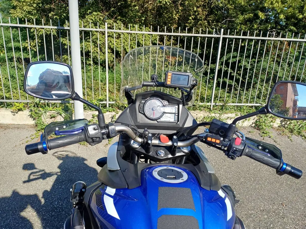 Suzuki V-Strom 650XT Explorer (2022 - 25) (8)