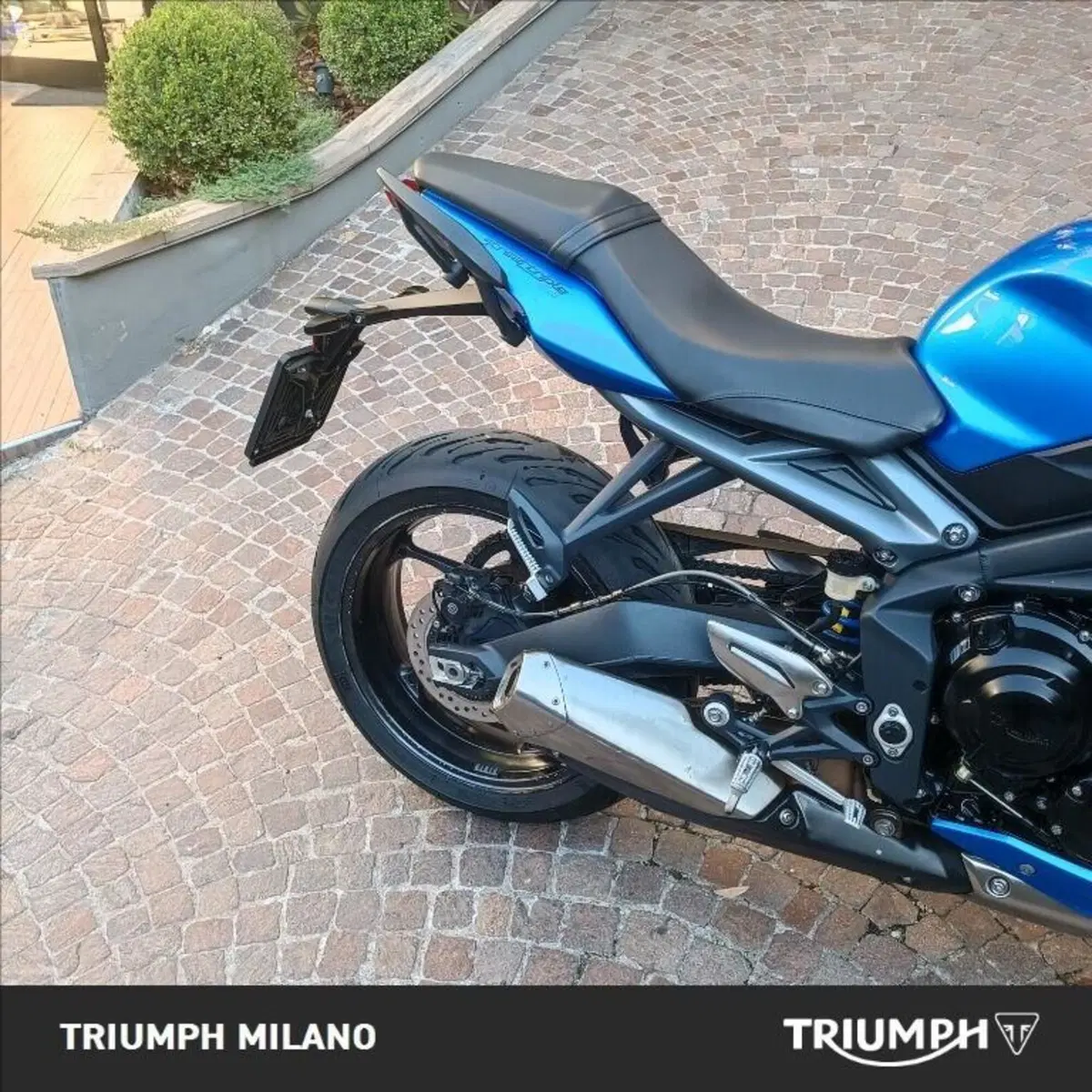 Triumph Street Triple ABS (2013 - 17) (2)