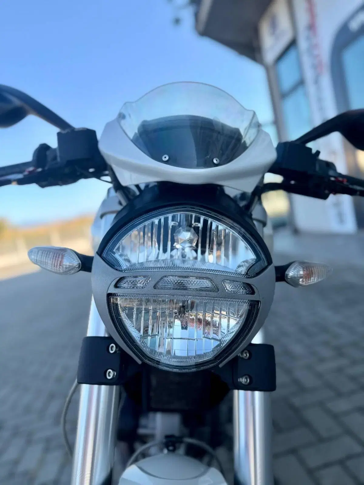 Ducati Monster 696 (2008 - 13) (6)