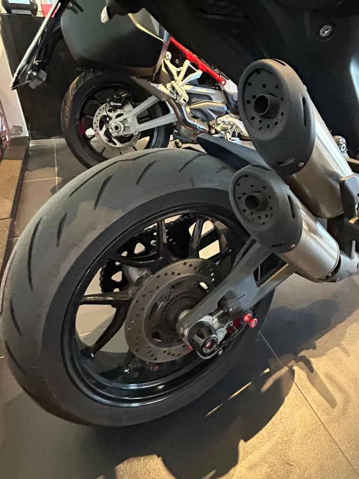 Ducati Monster 937 + (2021 - 25) (7)