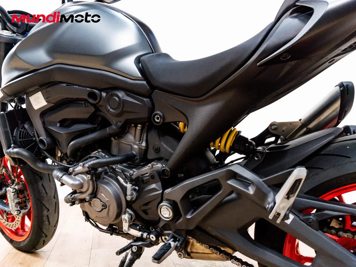 Ducati Monster 937 (2021 - 25) (10)