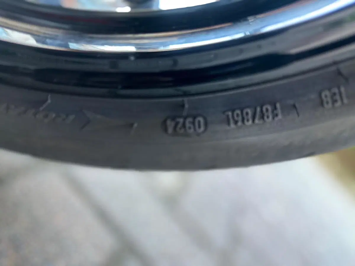 Ducati Hypermotard 698 Mono RVE (2024 - 26) (9)