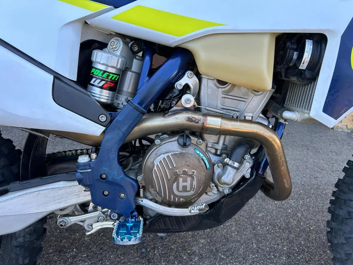 Husqvarna FE 350 (2023) (2)