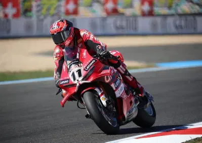 SBK 2026. GP di Francia. Nicolò Bulega è il più veloce nelle libere di Magny Cours