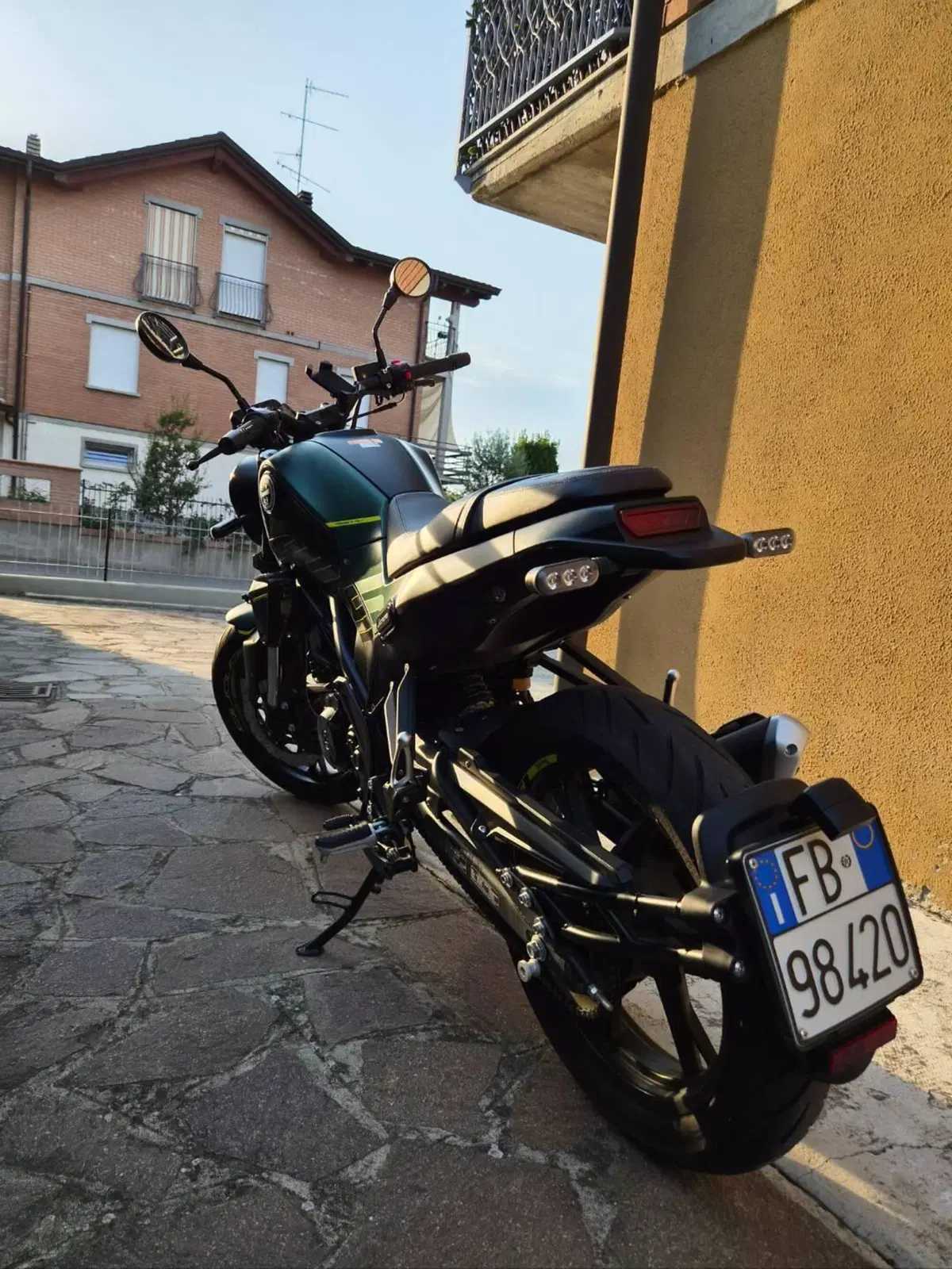 Benelli Leoncino 125 (2022 - 25) (5)